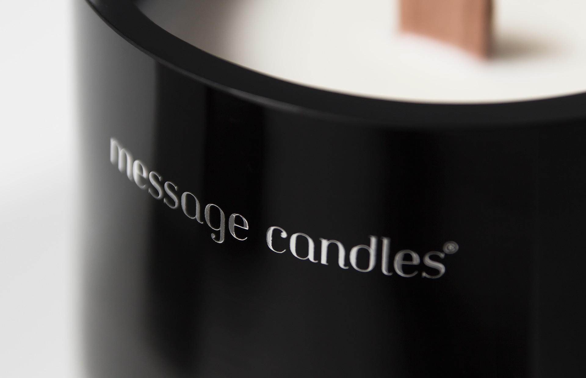 Message Candles For brands studio.